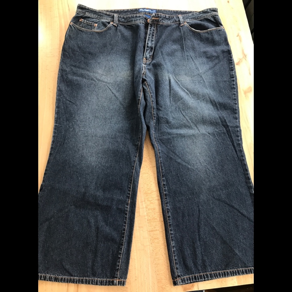 Avenue Petite Boot Cut Dark Blue Jeans Size 26P